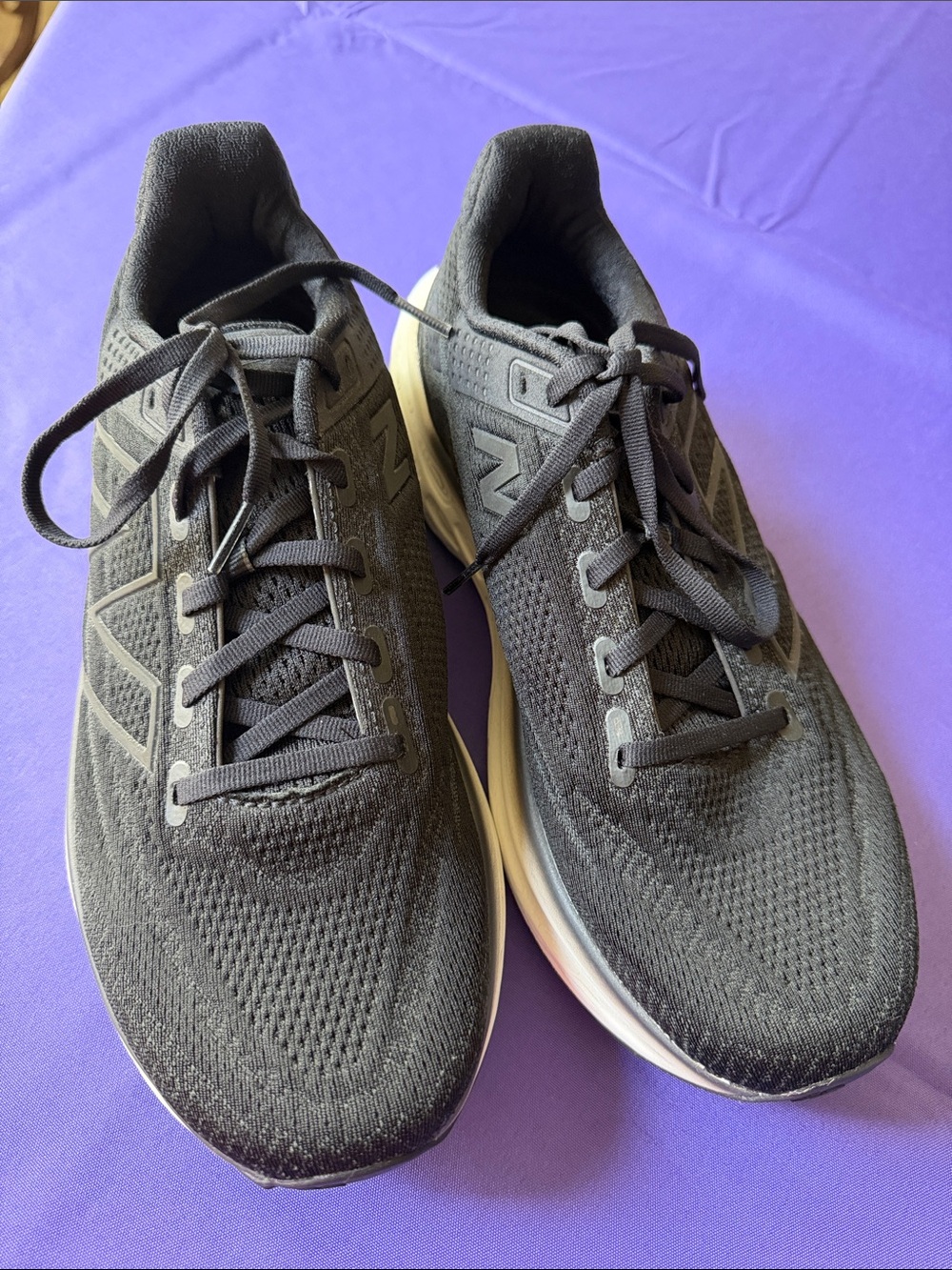 New Balance Fresh Foam X 1080 V13 Women’s Sz 9.5
K13 Black